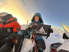 登上14座最高峰的最年轻女性表示，新手登山者应该受到监管